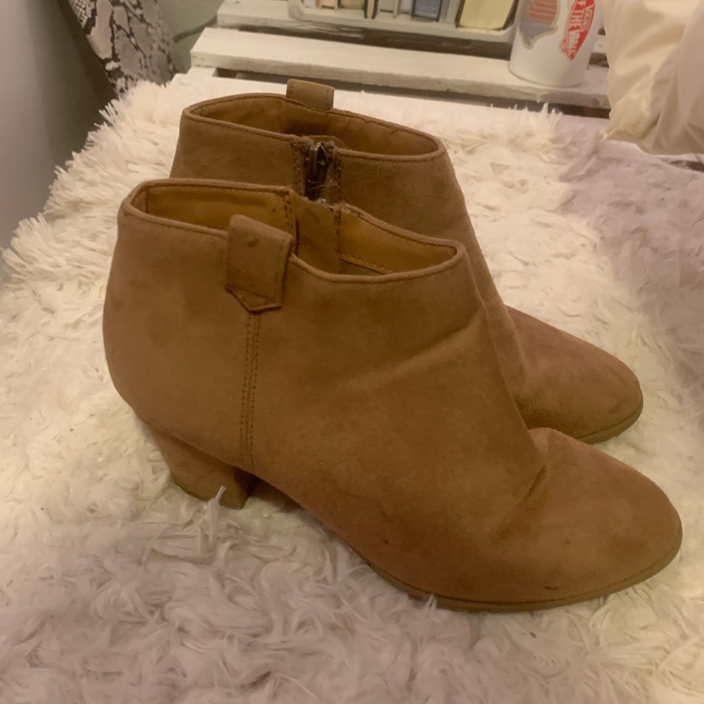 Ankle boots